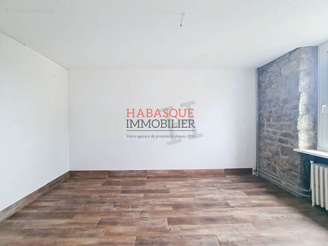 Maison à PLOUZEVEDE