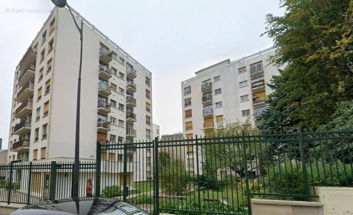 Appartement à PARIS-20E