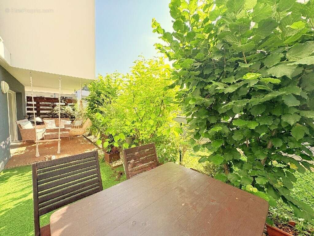 Appartement à SEYNOD