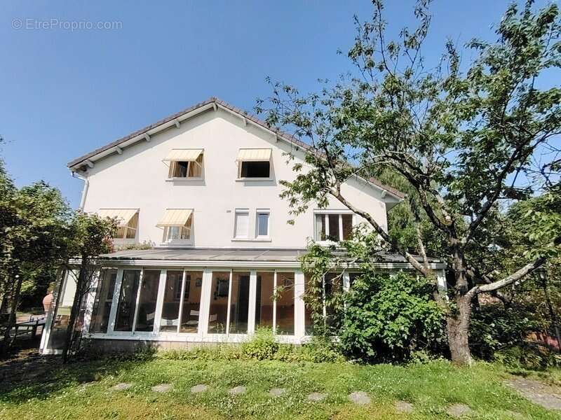 Maison à SAINT-GERMAIN-DU-PLAIN