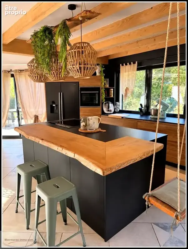 Maison d'architecte rénovée avec 4 chambres, piscine, cadre nature - photo 2