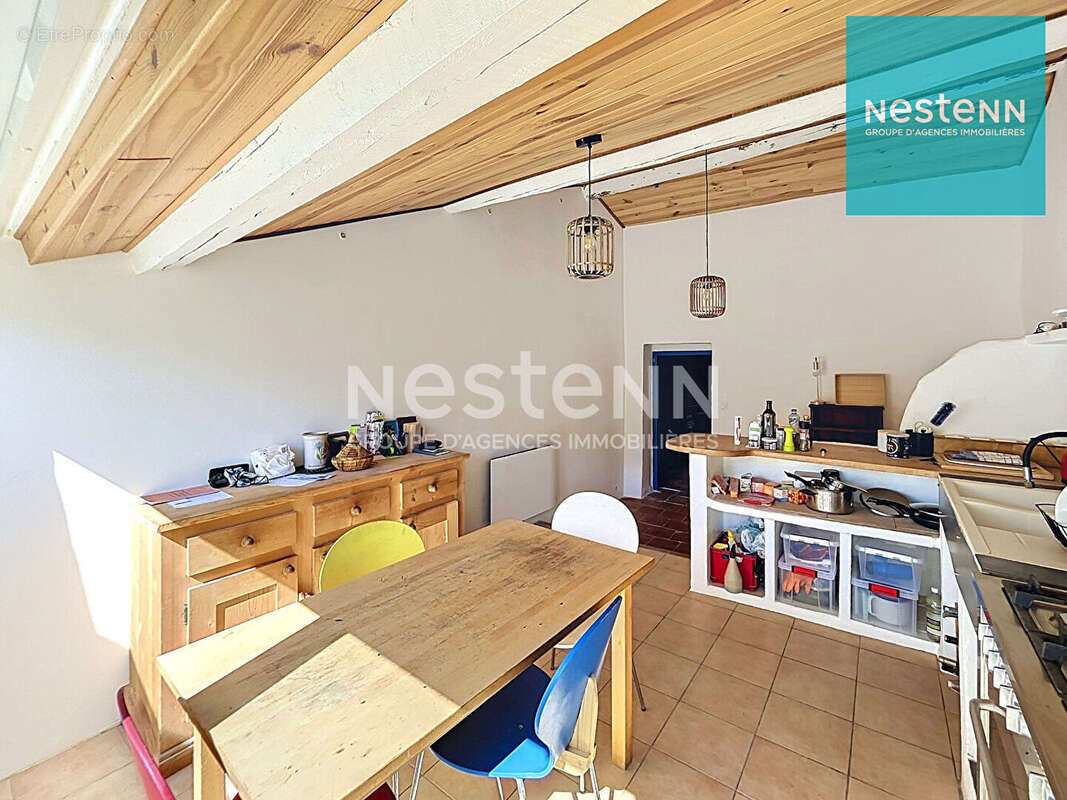 Maison de village de 135 m² avec 2 chambres et garage à Villeseque-des-Corbieres - photo 4