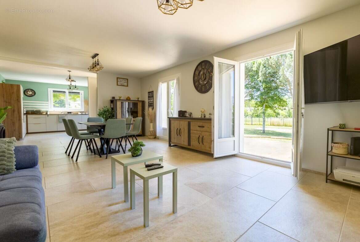 Maison à SAIX