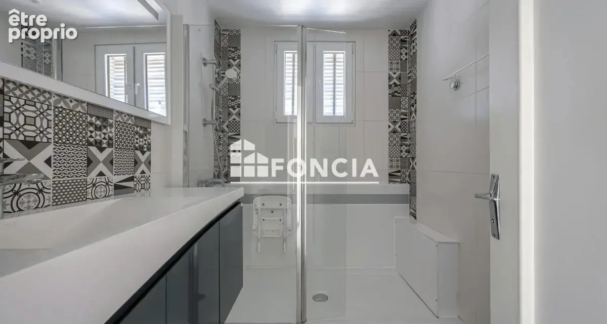 Annecy Appartement 4 pièces quartier des Romains au calme avec GARAGE - photo 4