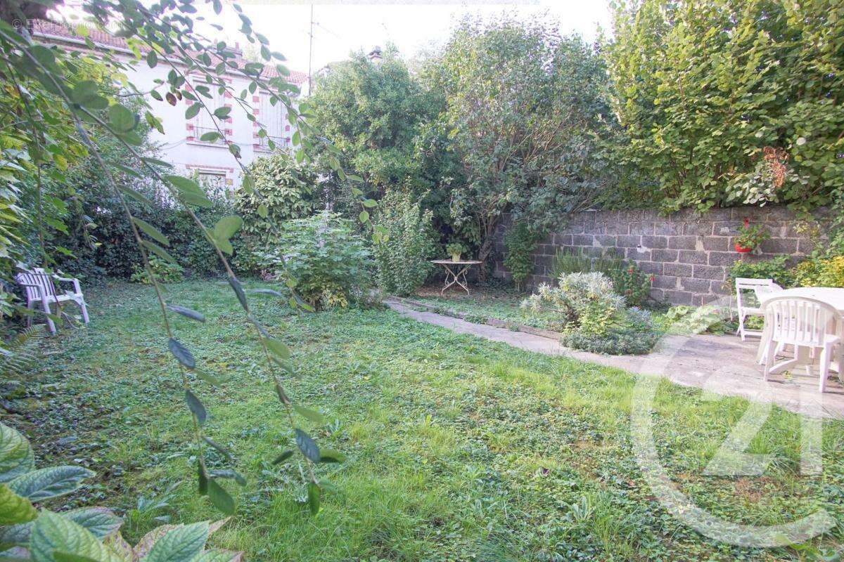 Maison à CHOISY-LE-ROI