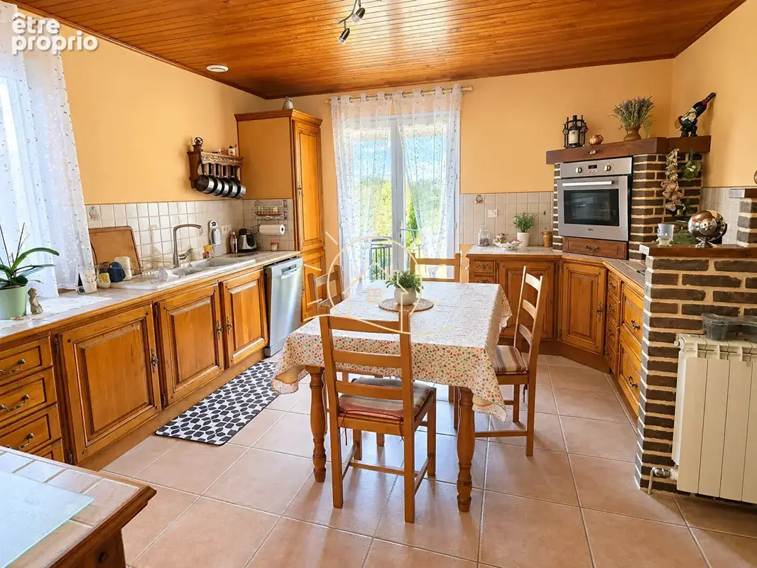 Maison familiale, bel environnement calme - photo 5