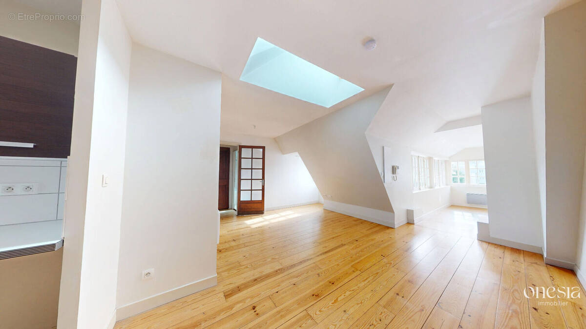 Appartement à OLORON-SAINTE-MARIE