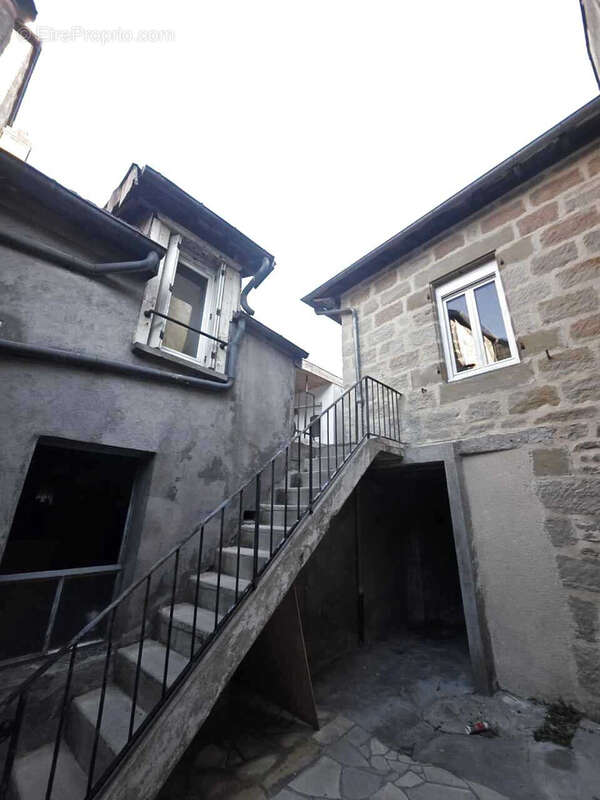 Appartement à BRIVE-LA-GAILLARDE