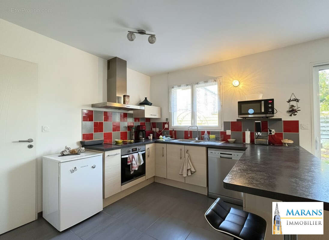 Maison à SAINT-SAUVEUR-D'AUNIS