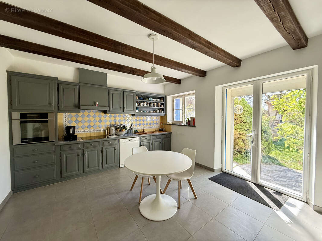Maison à CHATEAUNEUF-EN-THYMERAIS