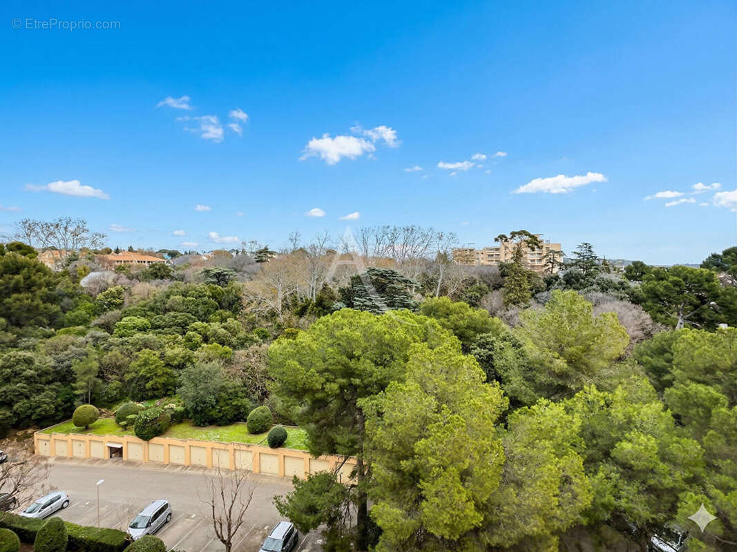 Appartement à MARSEILLE-12E