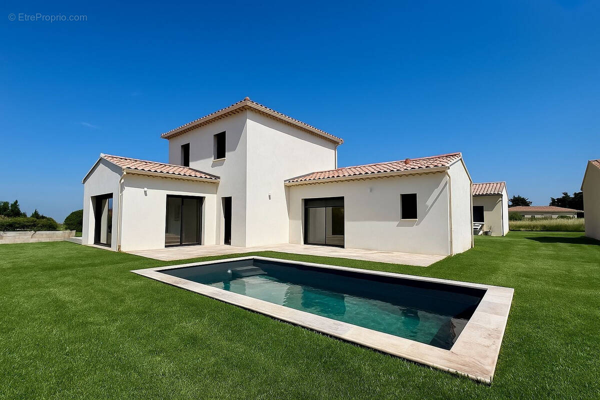 Maison à VAISON-LA-ROMAINE