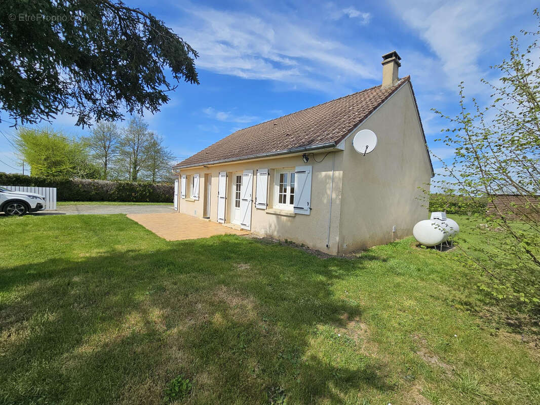 Maison à LAIGNE-EN-BELIN