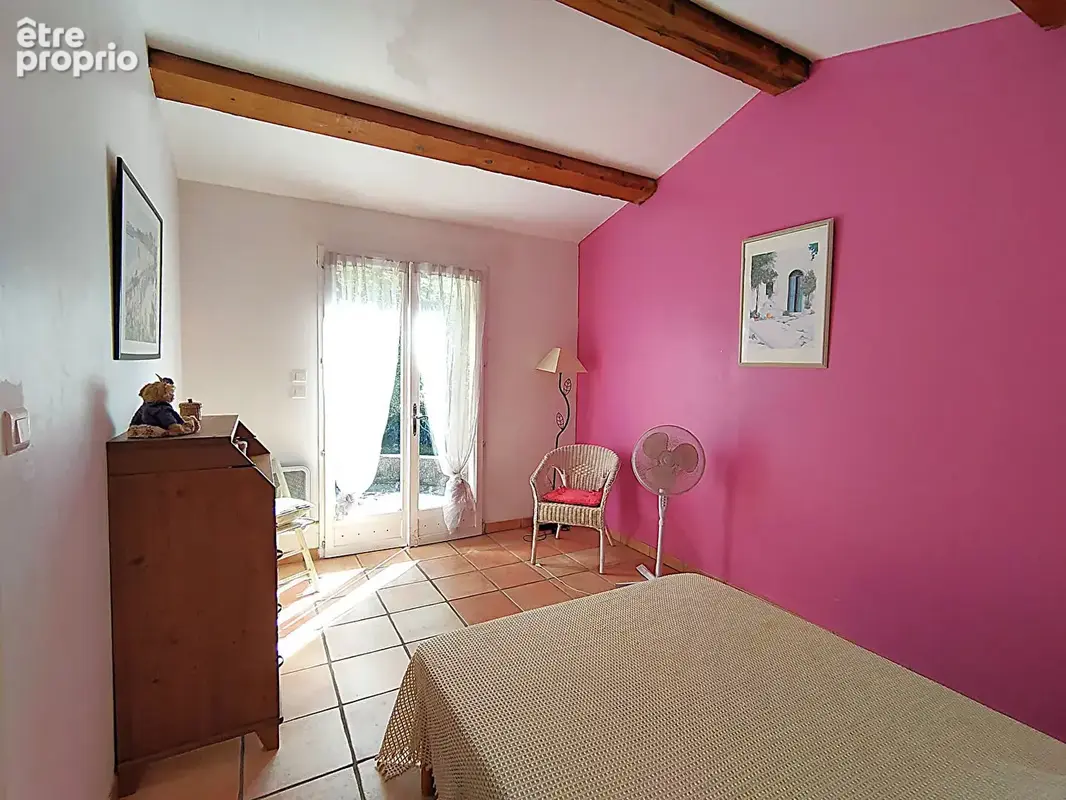 Propriété familiale spacieuse de type 8 à vendre à Garéoult sur 2000m² de terrain - photo 17