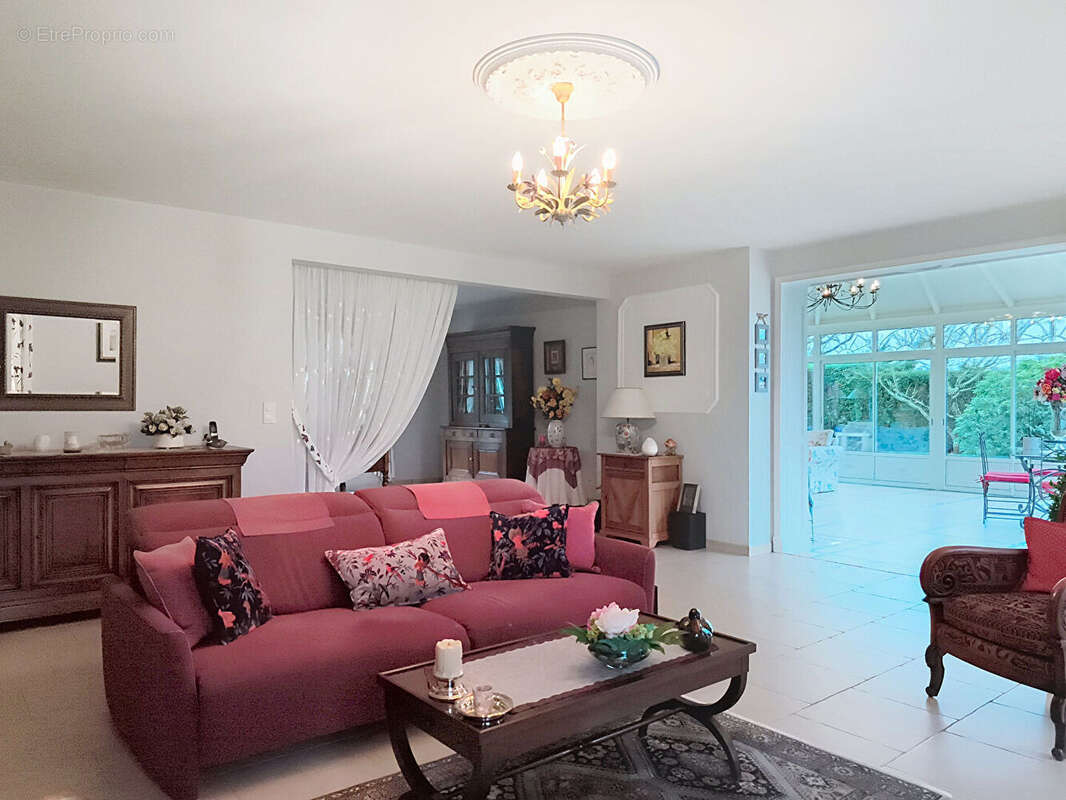 Maison à TOURLAVILLE