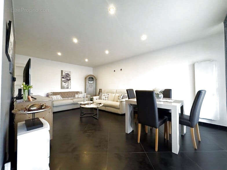 Appartement à ANNEMASSE