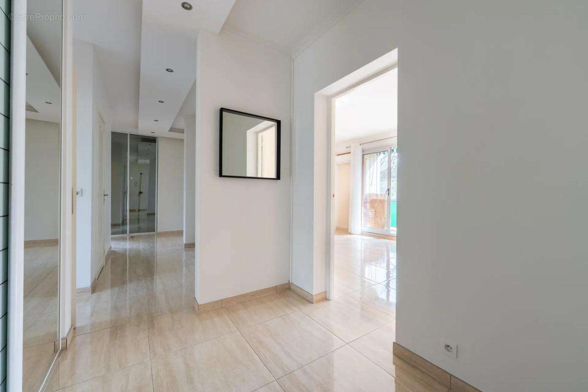 Appartement à GOUVIEUX