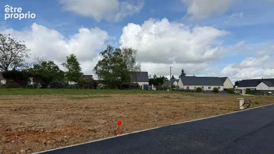 Terrain à BEAUMONT-LA-RONCE