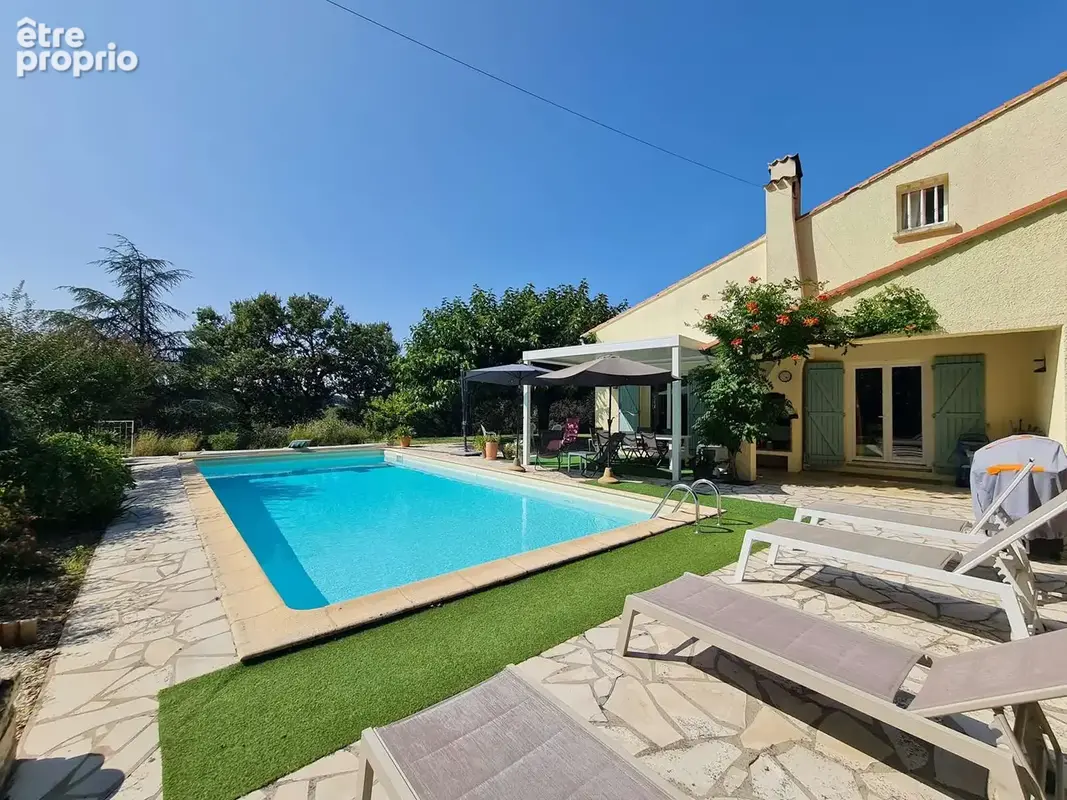 Maison familiale de 302m2 sur 3900m2 de terrain - photo 17