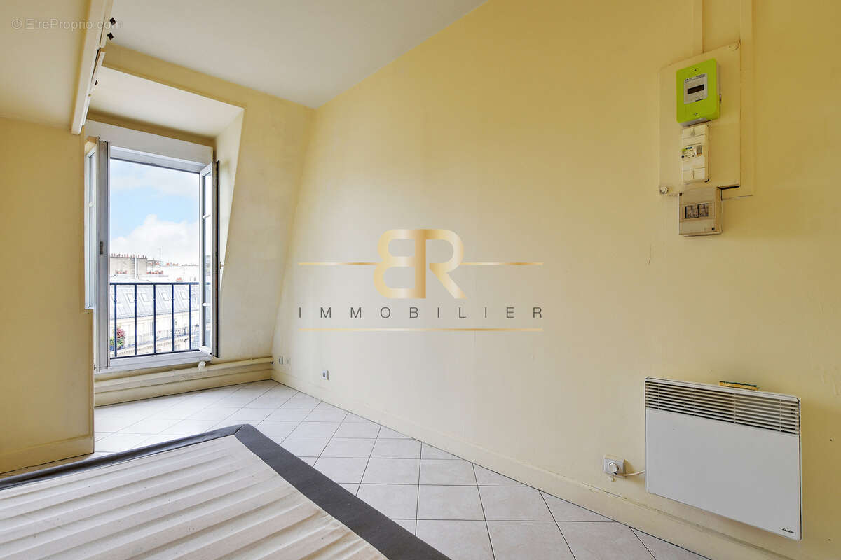 Appartement à PARIS-9E