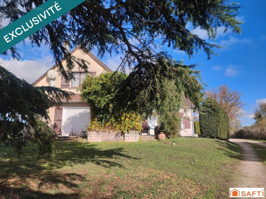 Photo 2 - Maison à BOULLERET