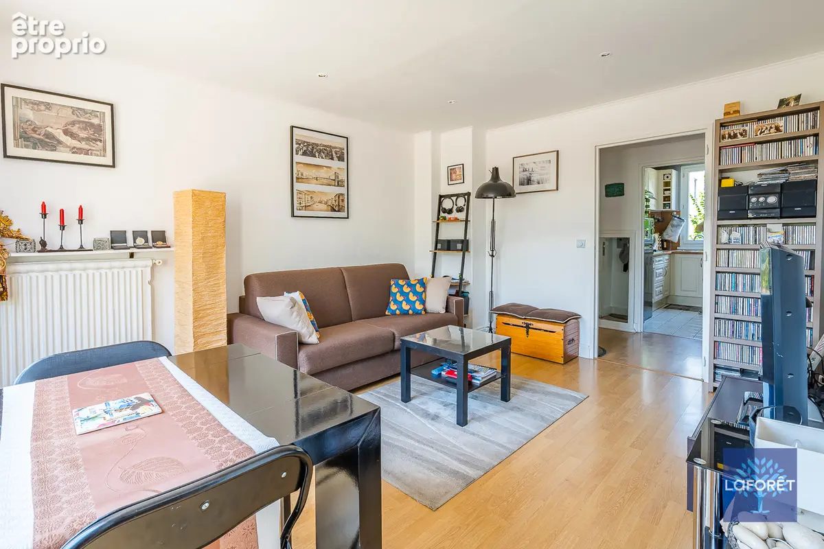 Appartement Les Pavillons Sous Bois 3 pièce(s) 53 m2 - photo 3