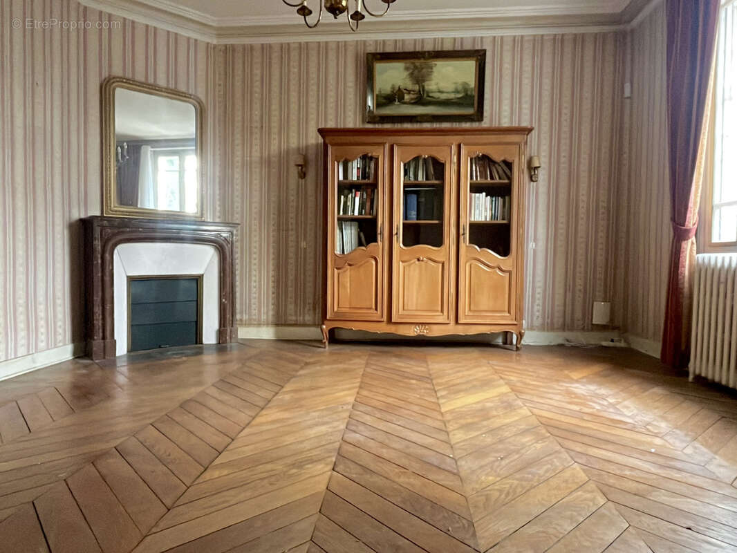 Maison à LIANCOURT