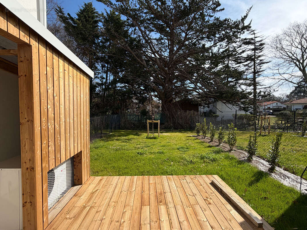 Appartement à MESSANGES