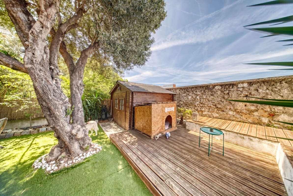 Appartement à MARSEILLE-14E