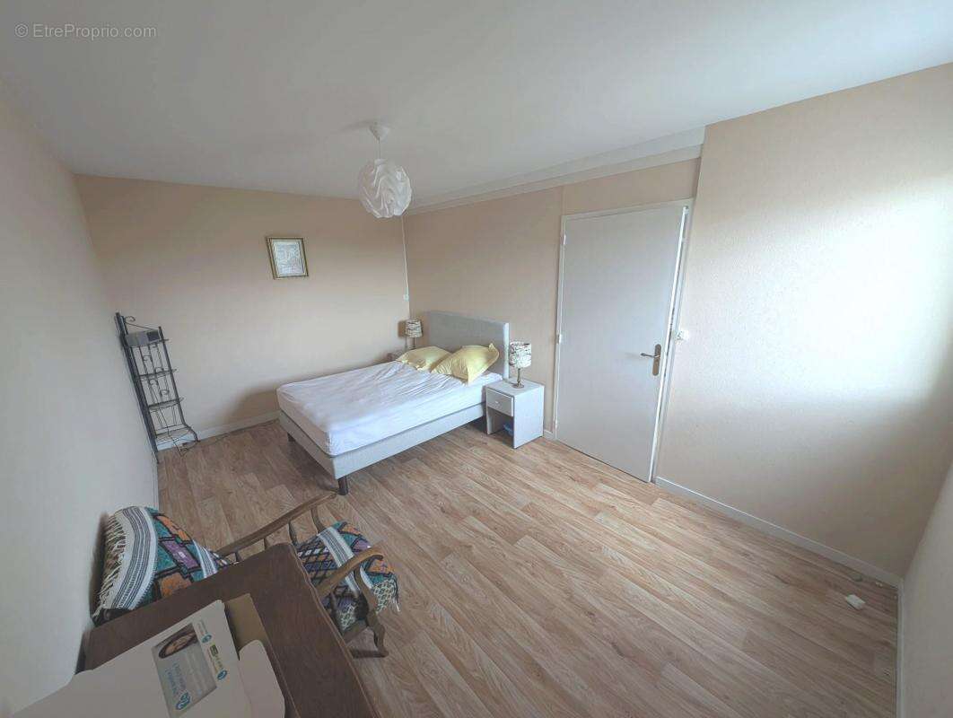 Appartement à COLOMIERS