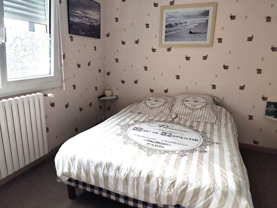 Maison à PLOUGOUMELEN