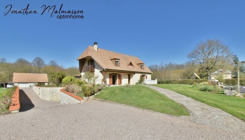 Maison à CONCHES-EN-OUCHE