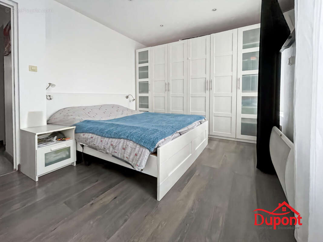 Maison à SAINT-QUENTIN