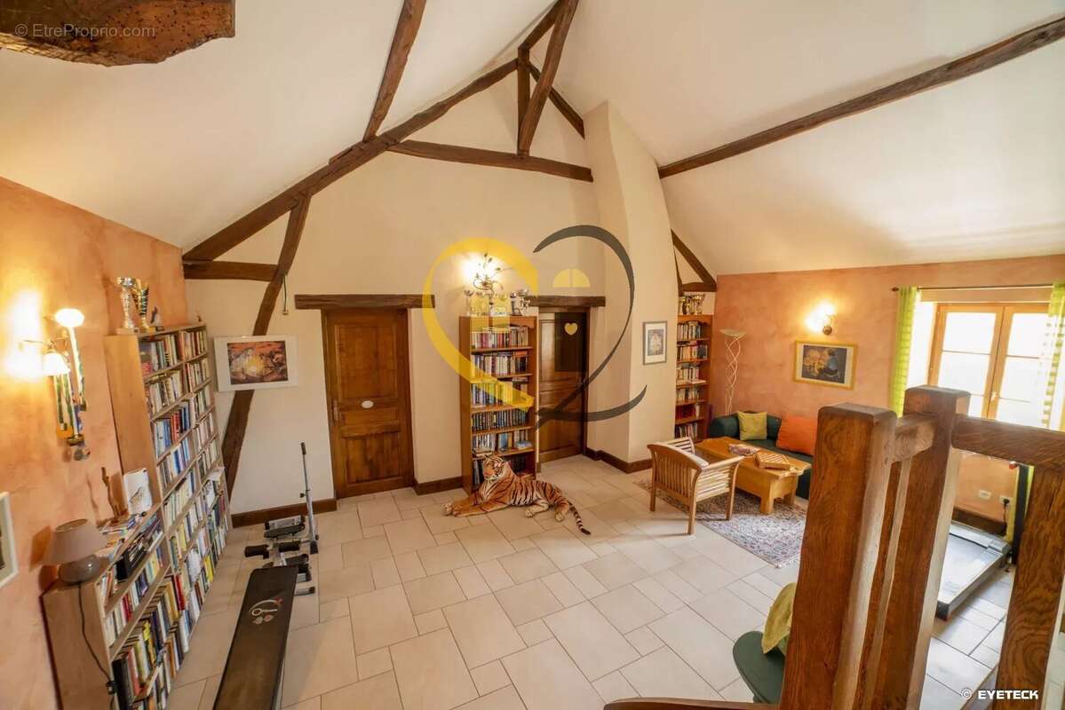 Maison à MENETOU-SALON