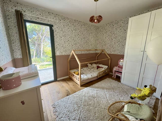 Maison à EGUILLES