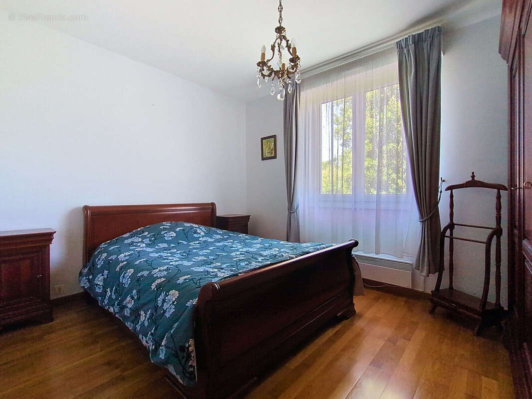 Maison à SAINTE-SOULLE