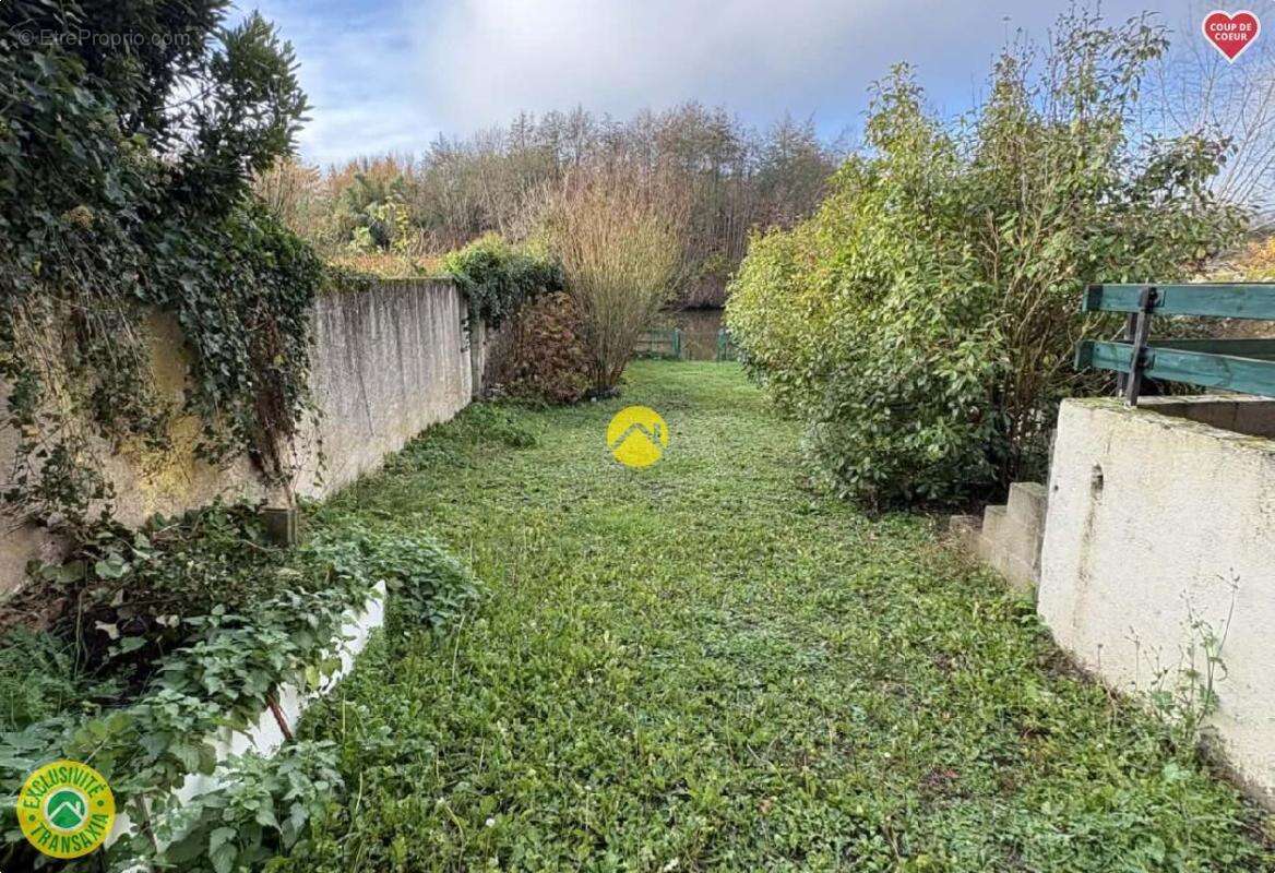 Maison à LE PECHEREAU