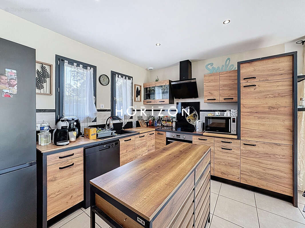 Maison à SAINT-ANDRE-D&#039;HUIRIAT