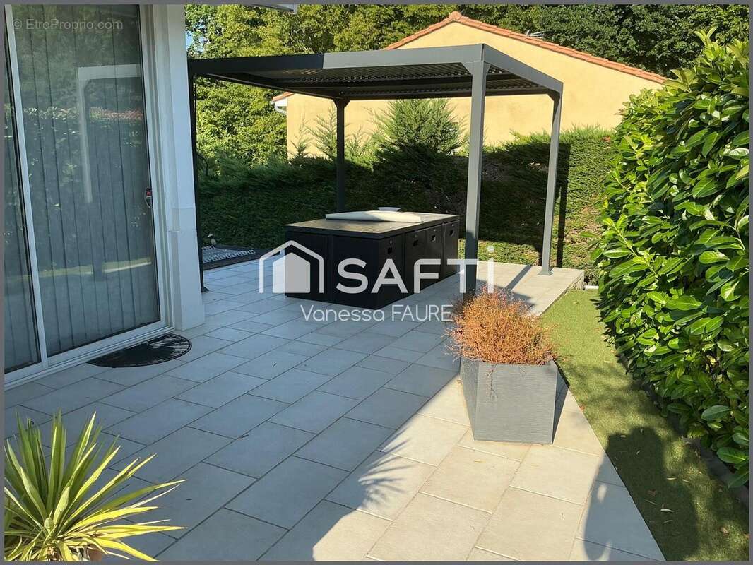 Maison 155 m² à Artigues-Pres-Bordeaux  - photo 3