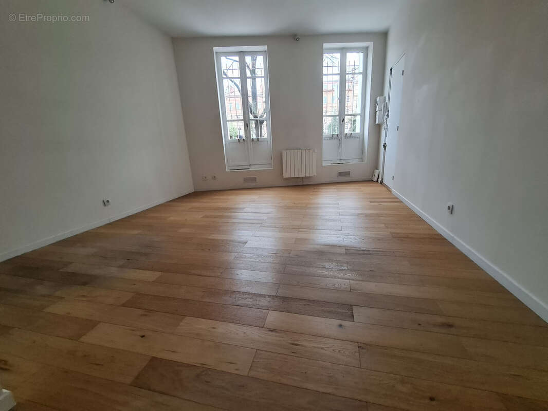 Commerce à TOULOUSE