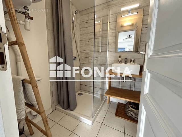 Appartement à SAINT-MARTIN-DE-RE