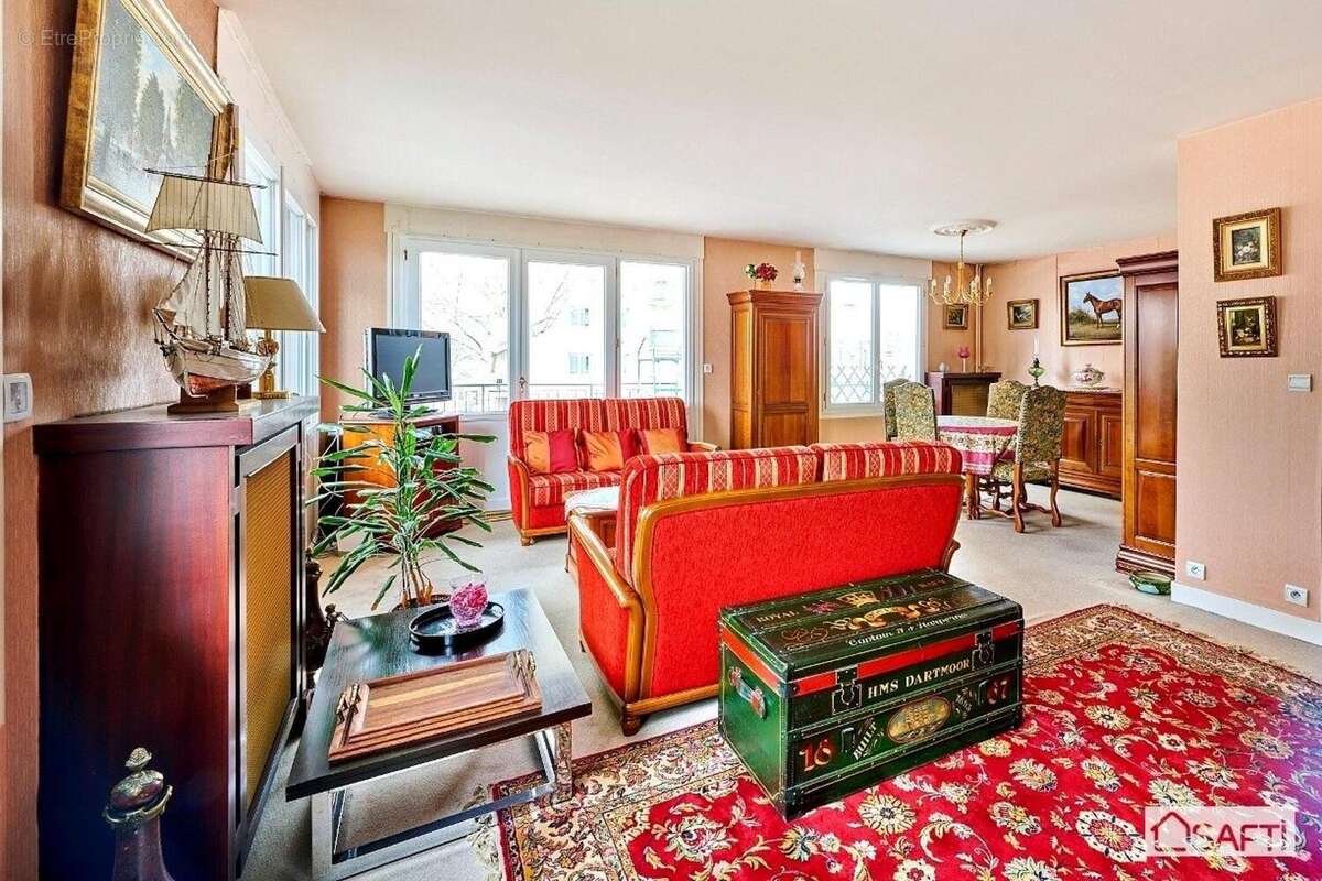 Photo 9 - Appartement à COURBEVOIE