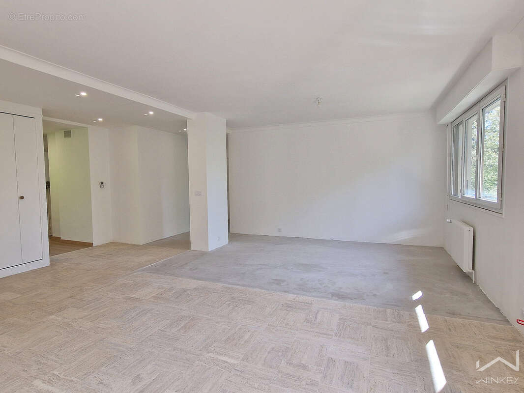 Appartement à ETIOLLES