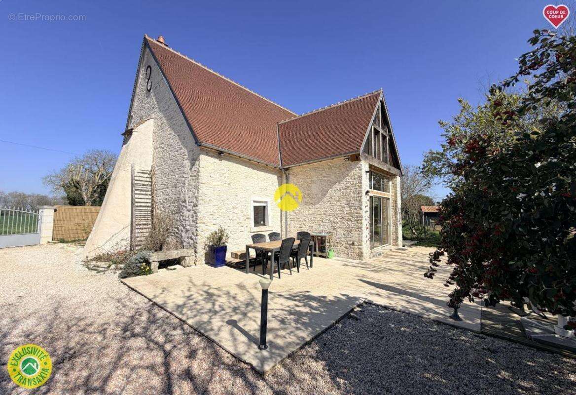 Maison à CHATEAUNEUF-SUR-CHER