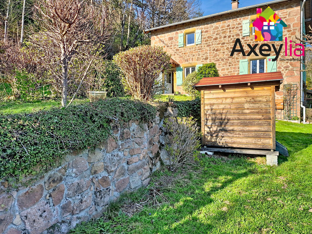Maison à ARCINGES