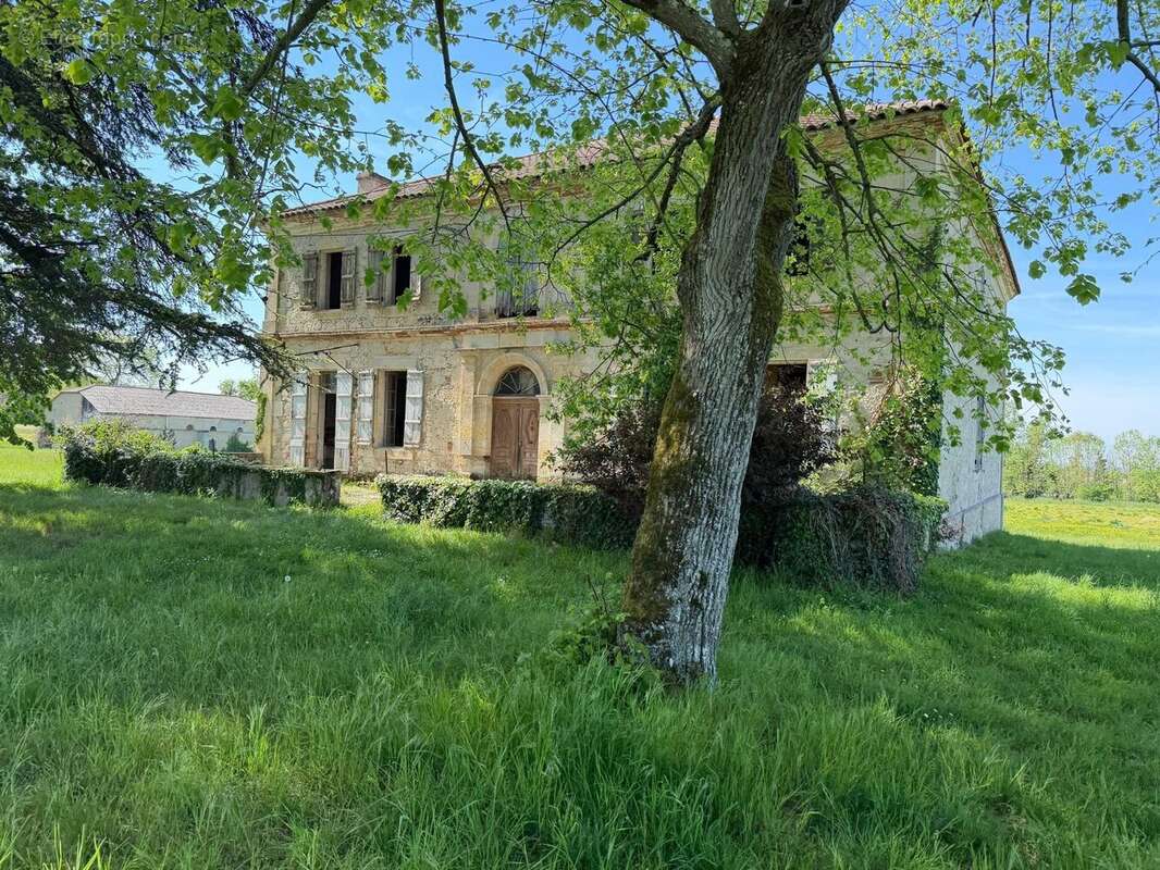 Maison à SAINT-CIRICE
