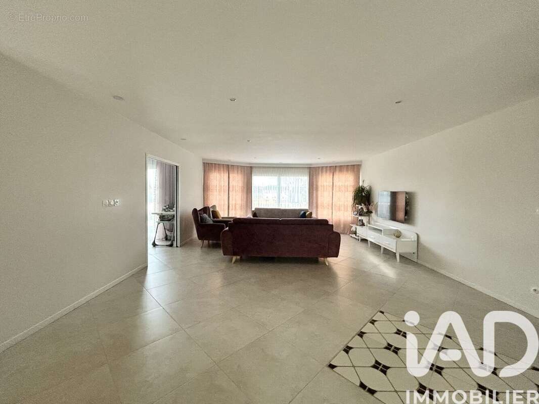 Photo 5 - Maison à TERRASSON-LAVILLEDIEU