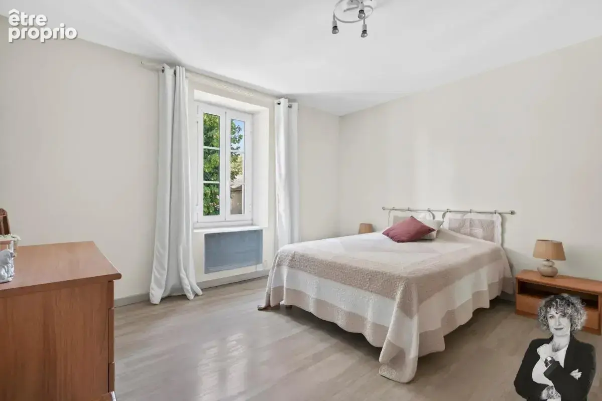 En exclusivité à Grans Villa T5 rénovée de 100 M² avec jardin - photo 14