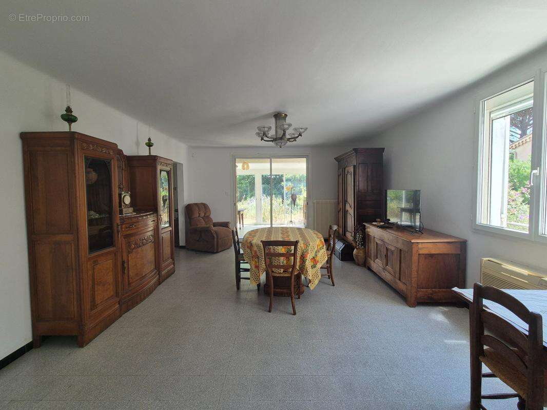 Maison à PONT-SAINT-ESPRIT