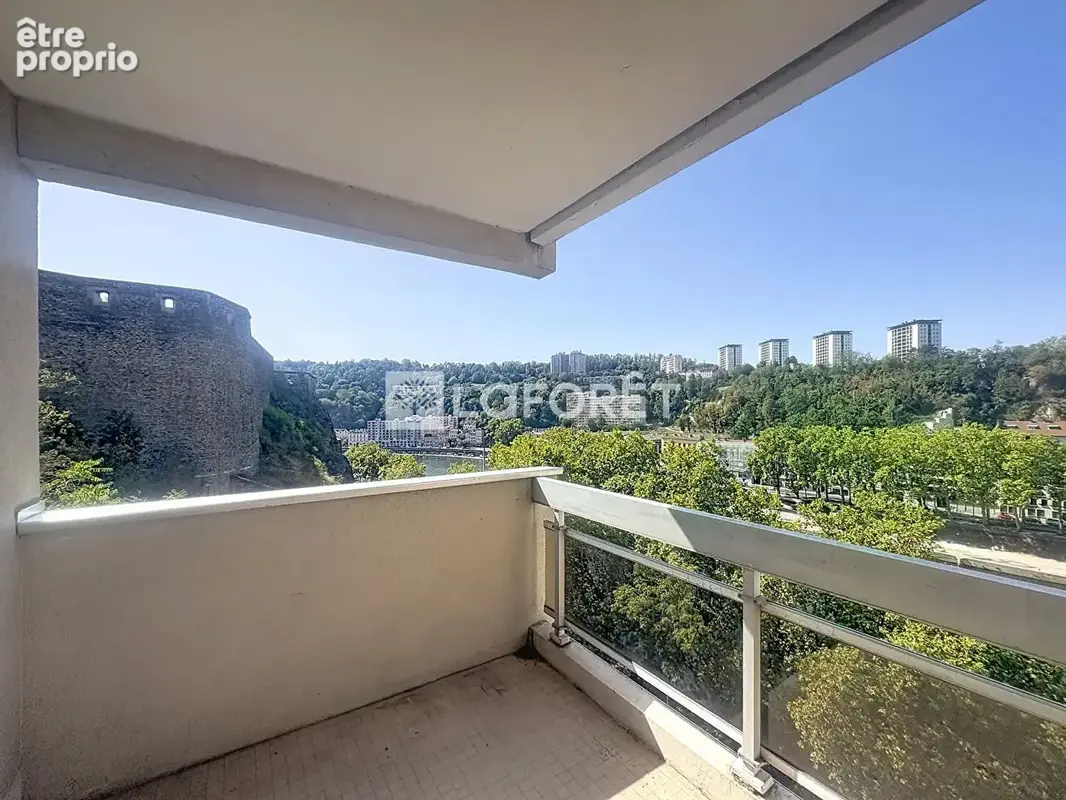 Appartement à LYON-4E
